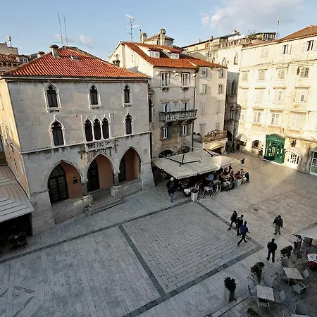Appartamento Central Square